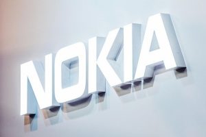 Nokia tái cơ cấu để giành lại danh hiệu “vua điện thoại”